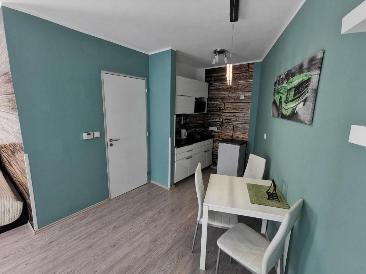 Apartman Mustang Klinovec Лоучна-под-Кліновцем Екстер'єр фото