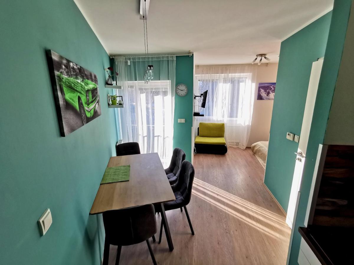 Apartman Mustang Klinovec Лоучна-под-Кліновцем Екстер'єр фото