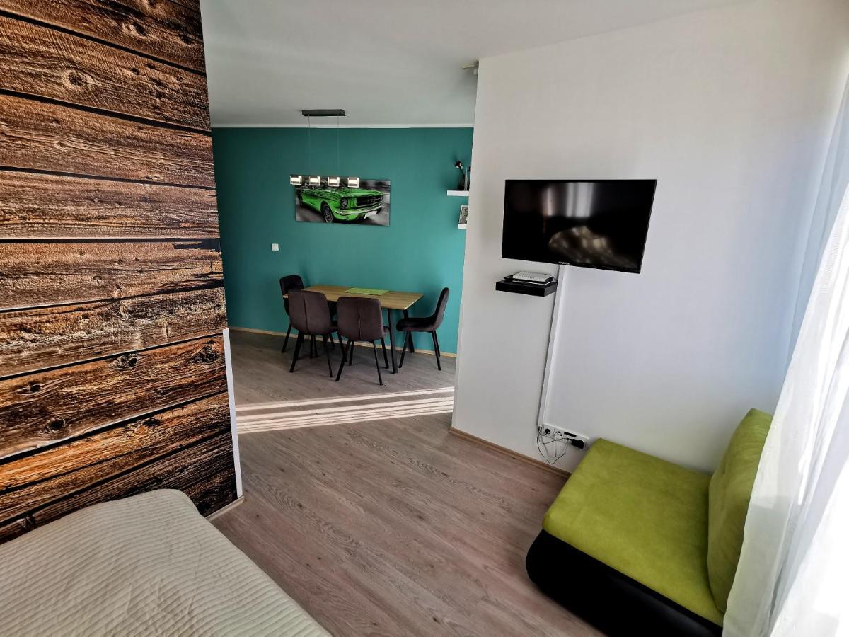 Apartman Mustang Klinovec Лоучна-под-Кліновцем Екстер'єр фото